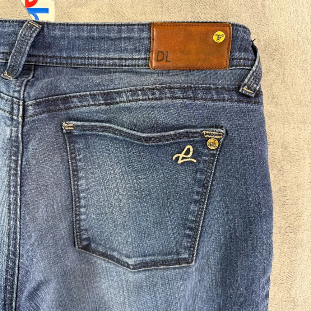DL1961 Amanda‎ Skinny Jeans Women's Size 29 Blue Dark Wash Denim